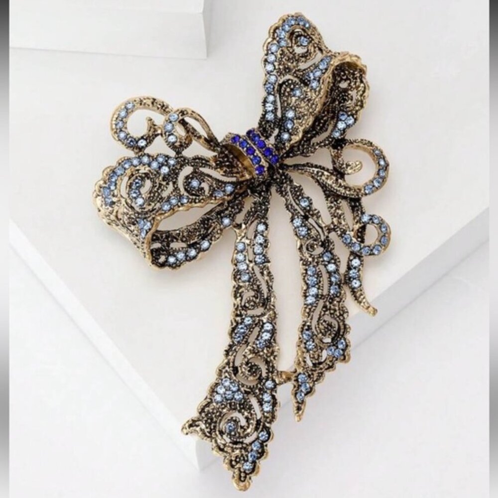 Gold and Blue Bow Brooch Q600